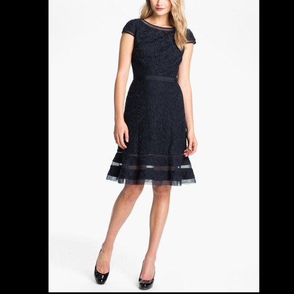 NWT Adrianna Papell Lace Fit & Flare Dress Navy Blue [SZ‎ 4 US] - Picture 1 of 5